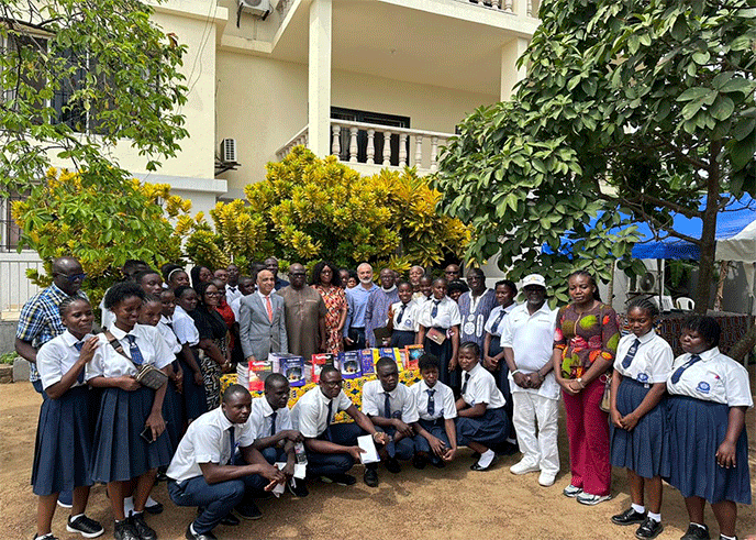 Ghana-Embassy-Mentors-Liberian-Students