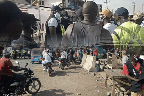 Police-Officers-Clean-Duala-Market