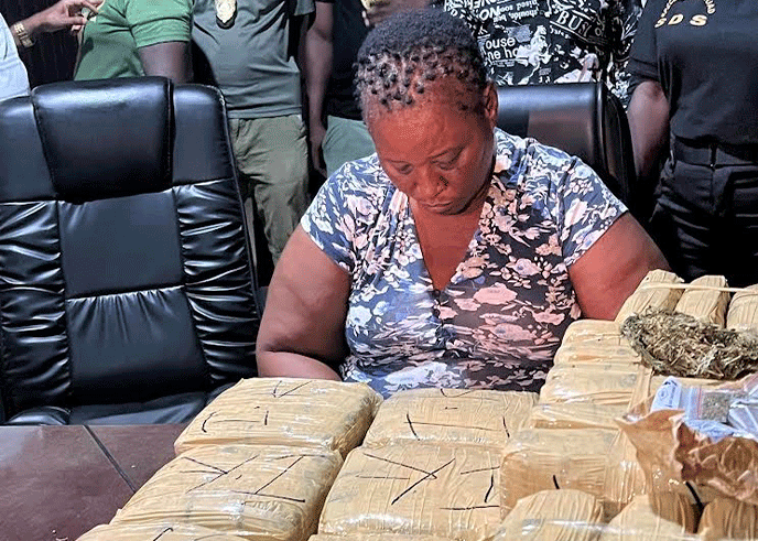 Sierra-Leonean-Arrested-With-Drugs-Suspect-Jahanatu-Bangura-with-drugs