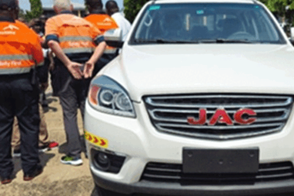 AML-Donates-New-Pick-up…To-Bong-County-Police-Detachment