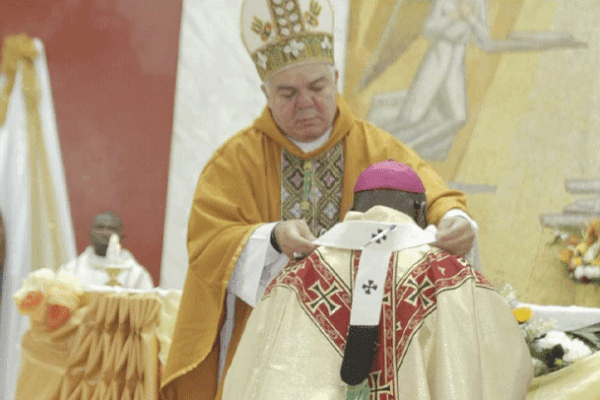 Catholic-Archbishop-Receives-Pope-Francis-Palluim