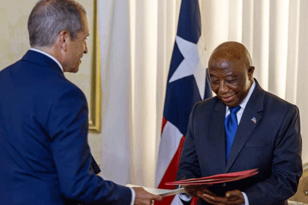 US-Ambassador-Presents-Credentials