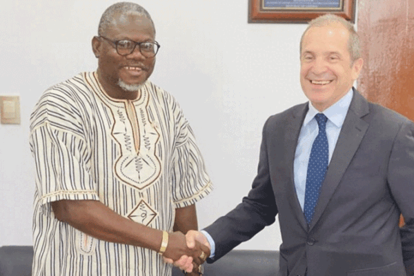 US-Promises-Effort-To-Fight-Corruption