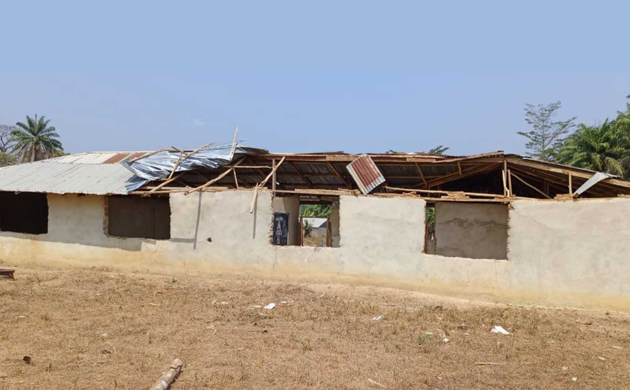 Dilapidated-Wanakpalah-Public-School-Building