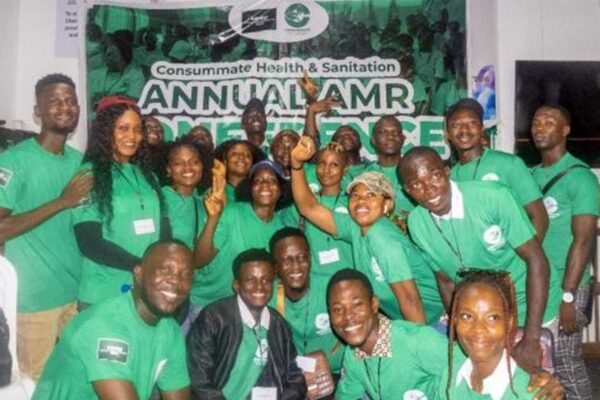 Group-Photo-OF-Participants-of-The-Antimicrobial-Resistance-Forum