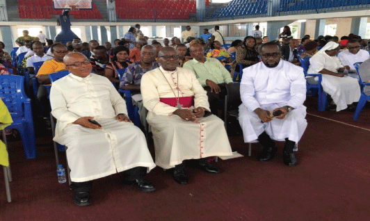 Catholic-Archdiocese-Rallies-Educators