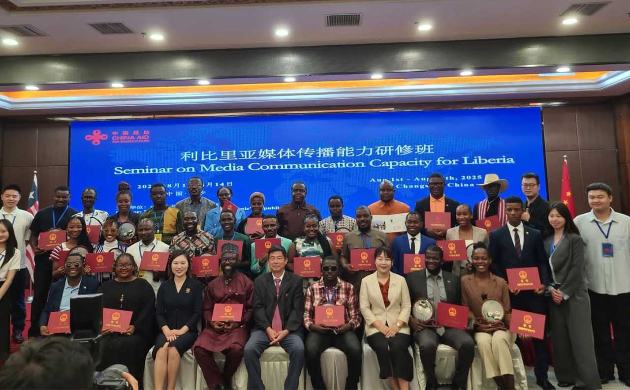 Liberian Journalists Complete Training In China