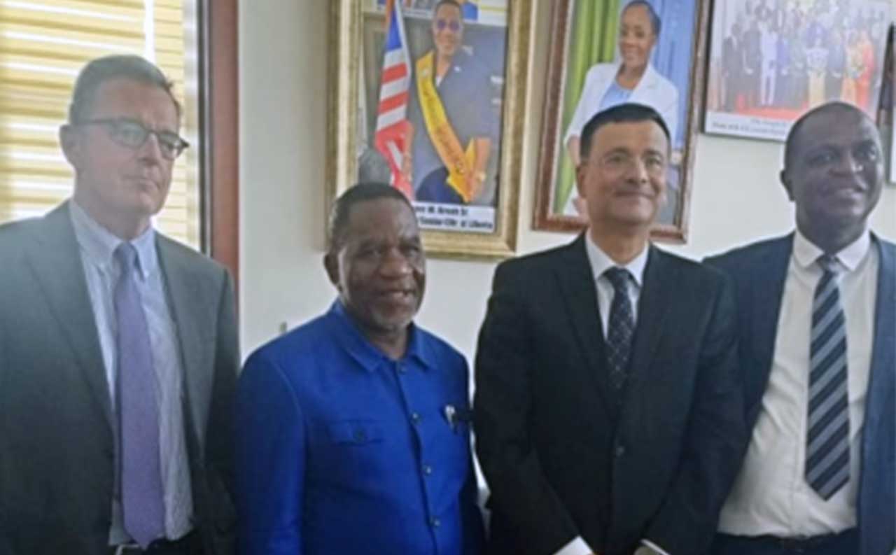 Labour-Minister-Seeks-New-LAC-GoL-Deal