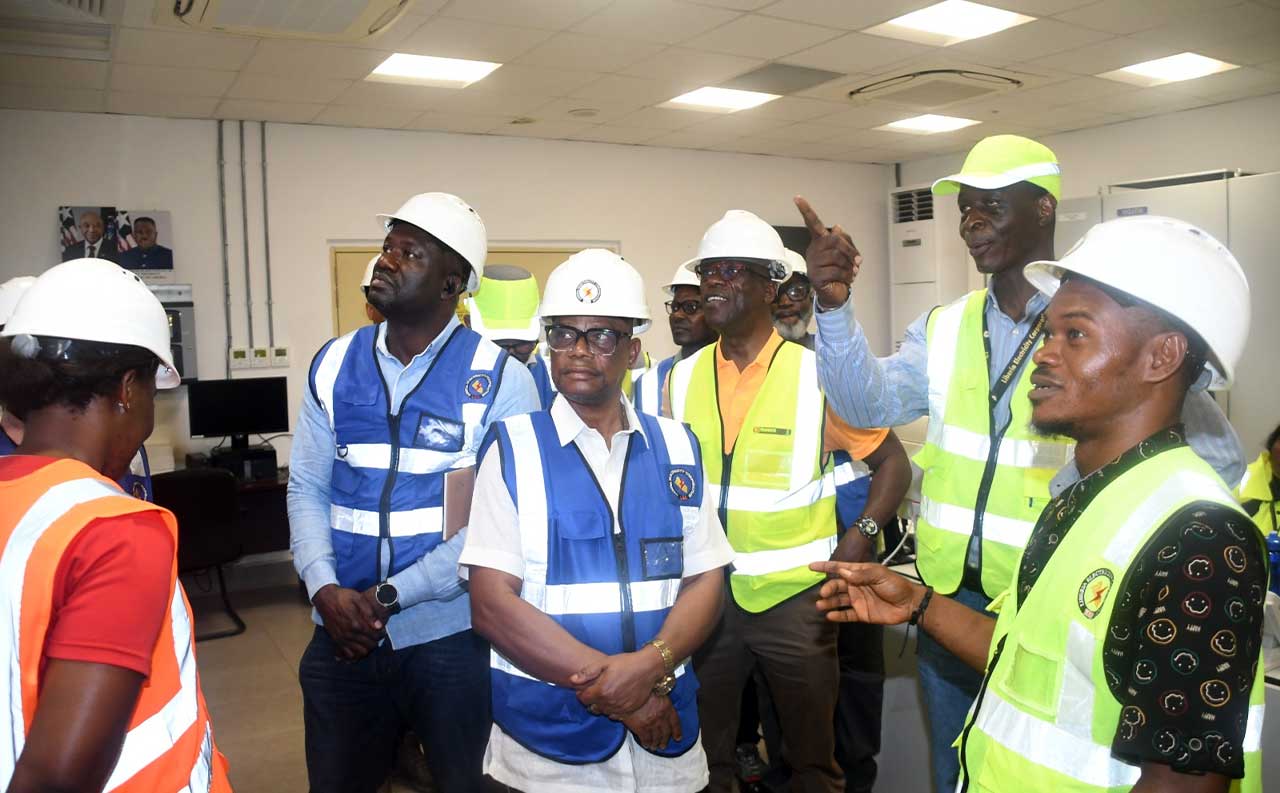 Minister-of-Mines-and-Energy,-R.-Matenokay-Tingban