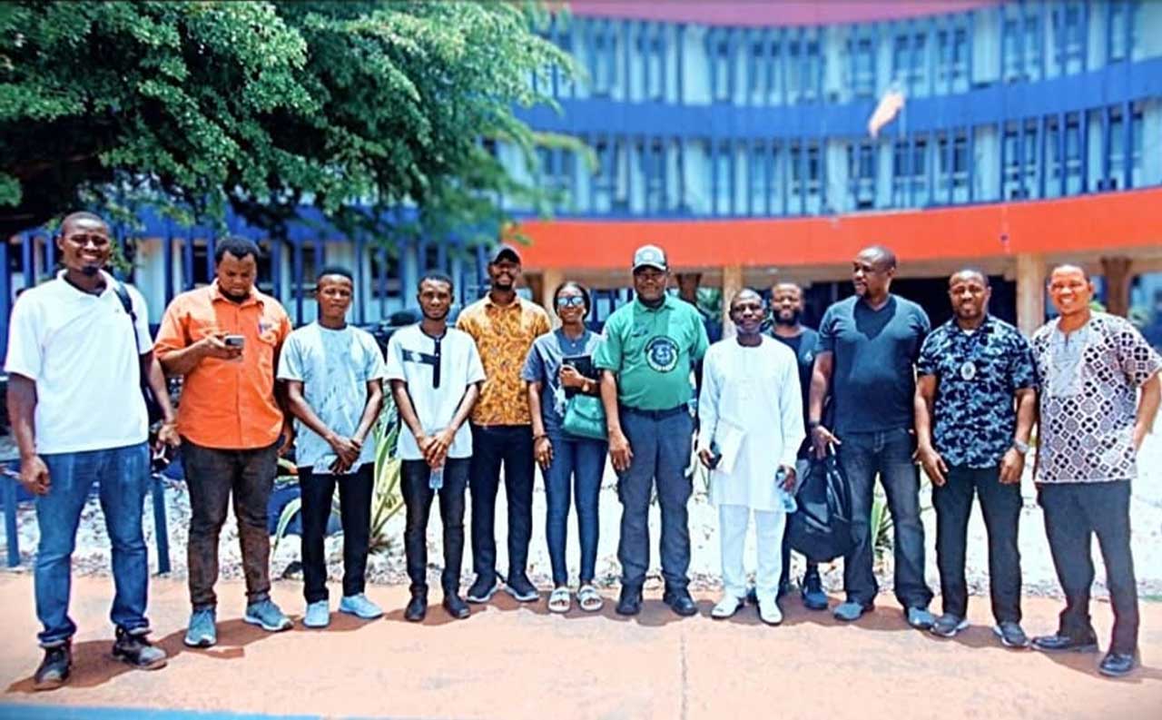 Police-Trains-Driving-School-Instructors