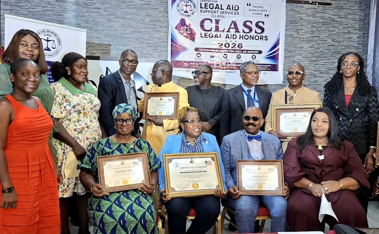 CLASS-Honors-Judge-Willie,-Other-Legal-Champions