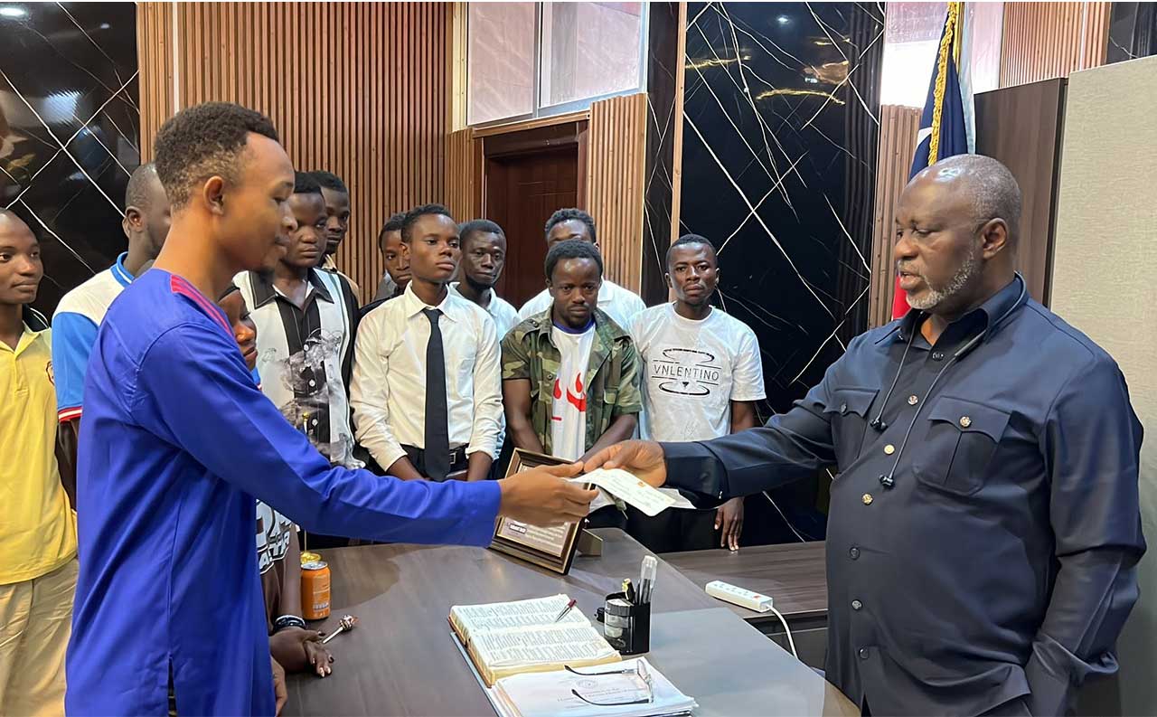 Margibi-County-Senator-Nathaniel-McGill-l-Launches-L$2.6M-Academic-Fund