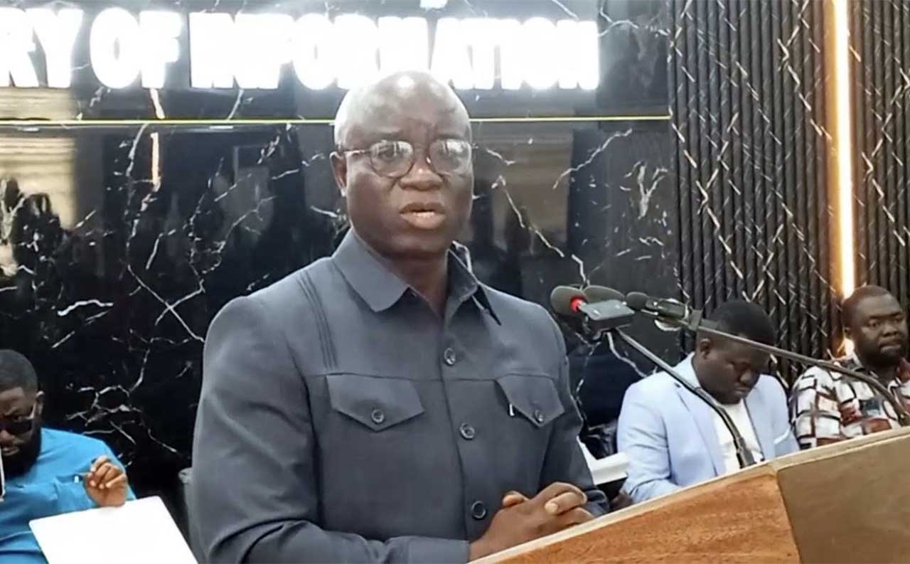 Agriculture-Minister-Hails-Ban-On-Unprocessed-Rubber-Exportation