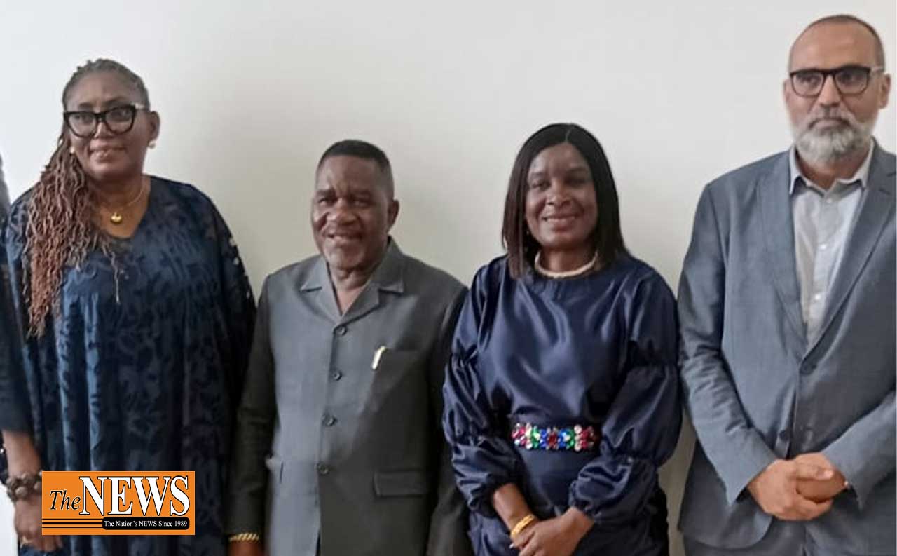 Labour-Minister-Kruah-in-group-photo-with-Liberias-International-TIP-Partners